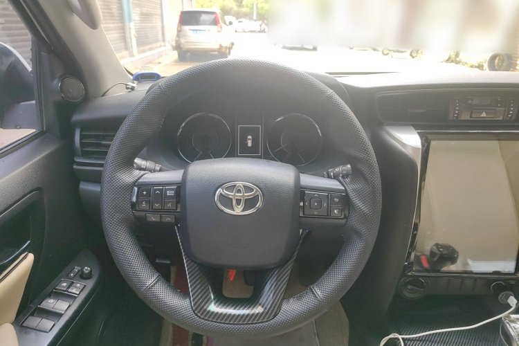 Toyota Fortuner 2018 #17 Toyota Fortuner 2018 immagine di auto #17