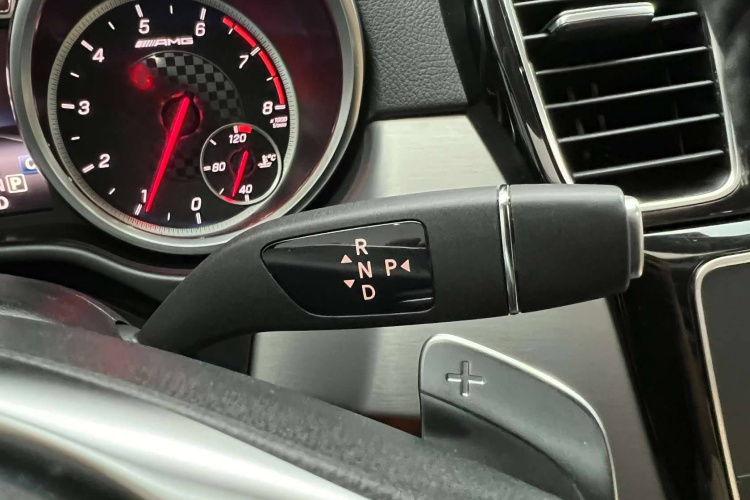 Mercedes-Benz GLE AMG 2018 car image #17