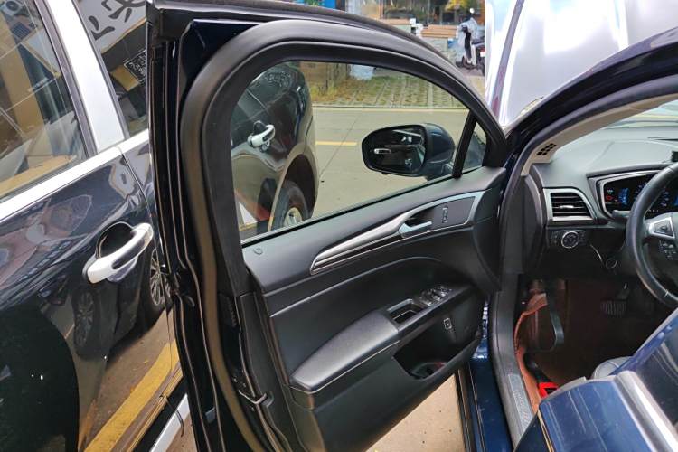 Ford Mondeo New Energy 2020 car image #17