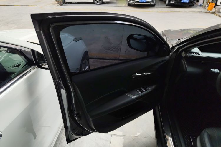 Changan Lamore 2023 #17 Changan Lamore 2023 car image #17