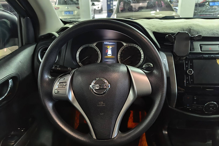 日产 途达 2019 汽车图片 #17