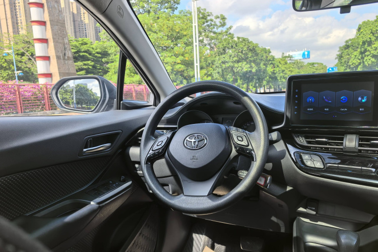Toyota Izoa 2021 صورة سيارة #17