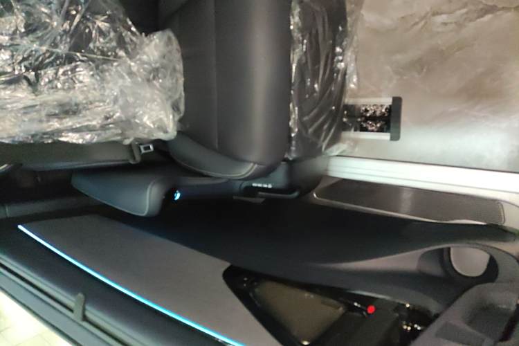 GAC Trumpchi Xiangwang M8 2025 car image #17