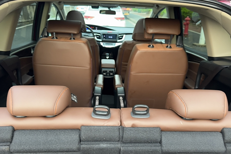 Honda Jade 2017 car image #17