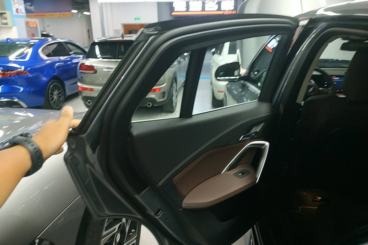 BMW X2 (Imported) 2025 car image #17