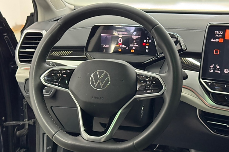 Volkswagen ID.6 Crozz 2024 immagine di auto #17