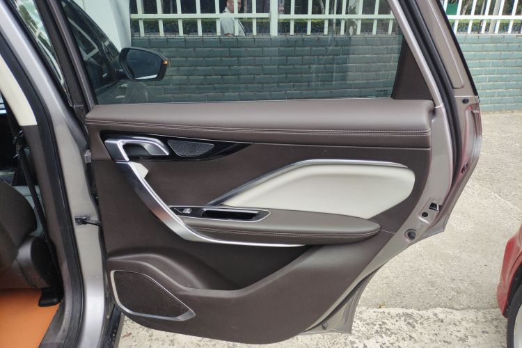 GEELY JiaJi New Energy 2021 car image #17