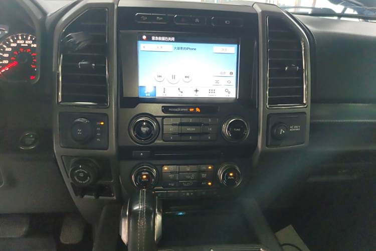 Ford F-150 Raptor 2017 #17 Ford F-150 Raptor 2017 car image #17