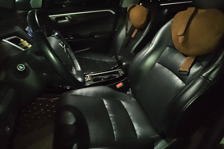 Honda Jade 2018 car image #17