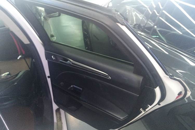 Ford Mondeo New Energy 2020 car image #17