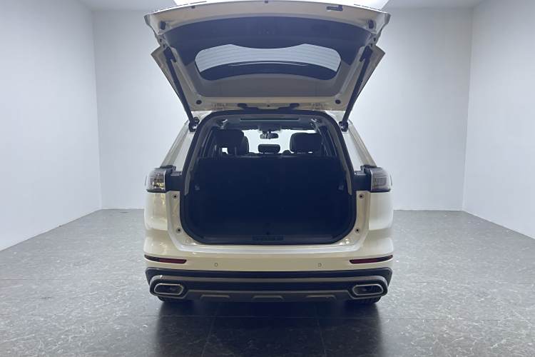 奇瑞 瑞虎8 PLUS 2023 汽车图片 #17