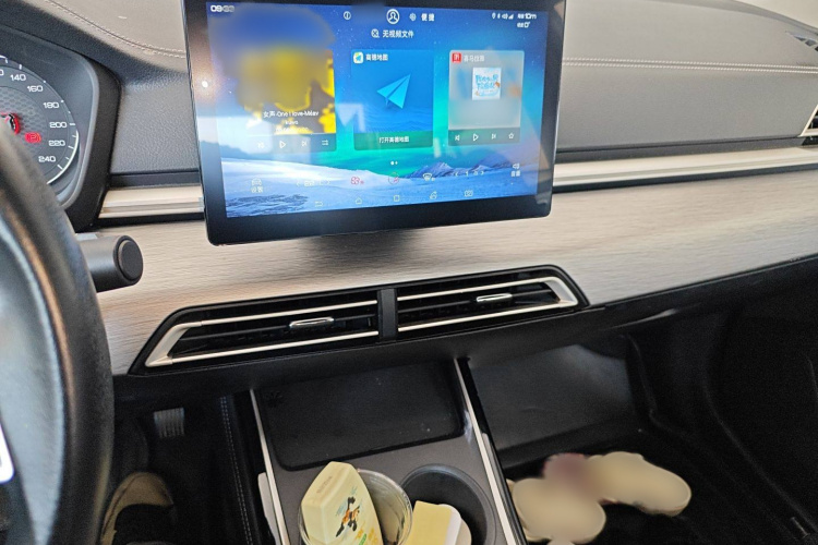 BYD Qin New Energy 2021 car image #17