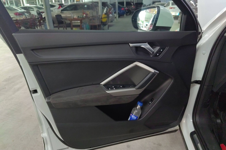 Audi Q3 (Imported) 2022 immagine di auto #17