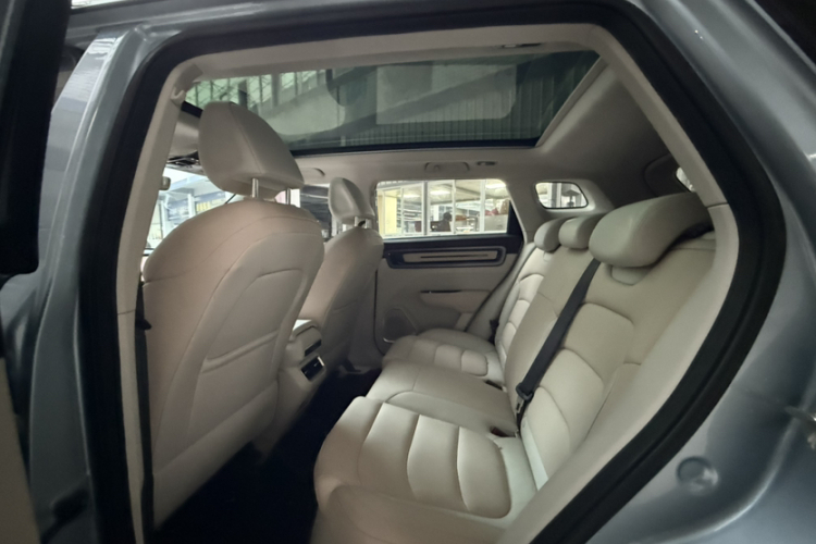 GEELY ICON 2023 car image #17