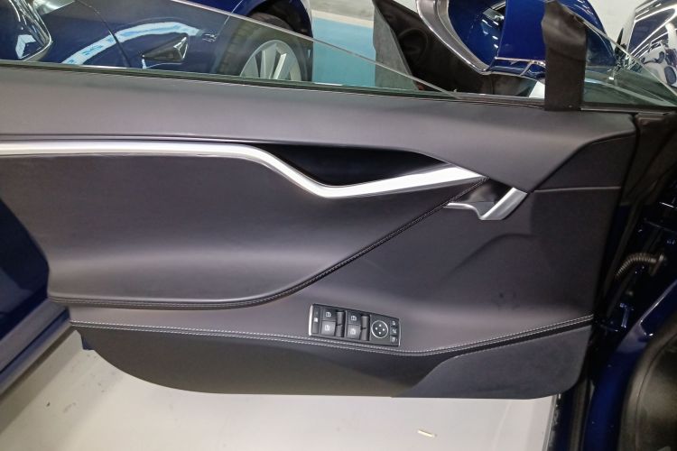 特斯拉 Model S 2018 汽车图片 #17