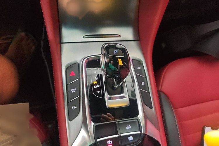 MG HS 2019 car image #17