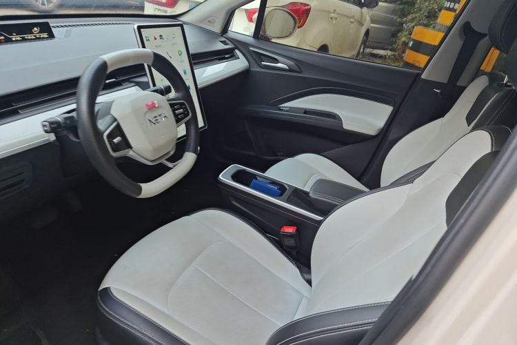 哪吒汽车 哪吒AYA 2023 汽车图片 #17