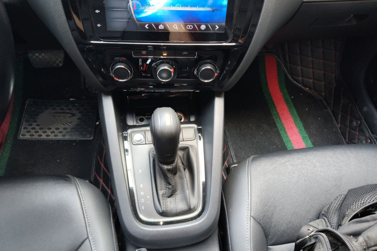 Volkswagen Sagitar 2017 #17 Volkswagen Sagitar 2017 imagem de carro #17