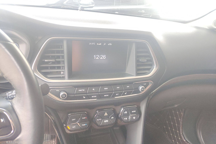 GAC Trumpchi GS4 New Energy 2018 car image #17