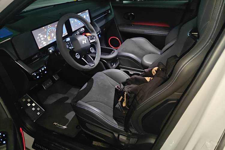 Hyundai IONIQ 5 N 2025 #17 Hyundai IONIQ 5 N 2025 car image #17