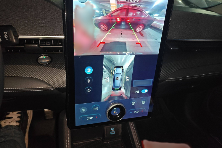 Ford Mustang Mach-E 2022 #17 Ford Mustang Mach-E 2022 car image #17