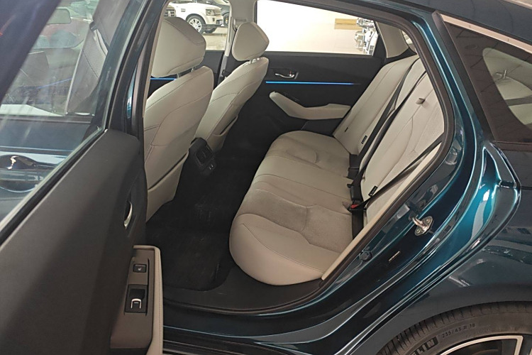 Honda Accord New Energy 2023 car image #17