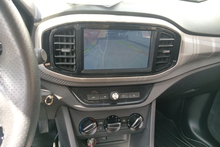 MG 3 2018 car image #17