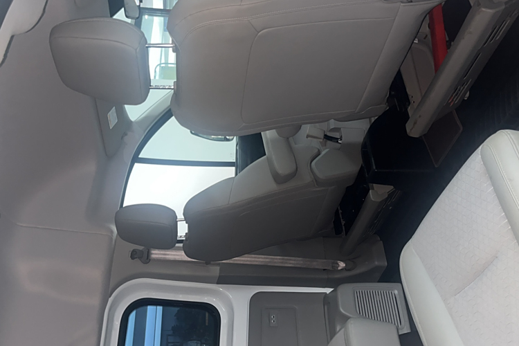 Ford E-Transit 2024 #17 Ford E-Transit 2024 image de voiture #17