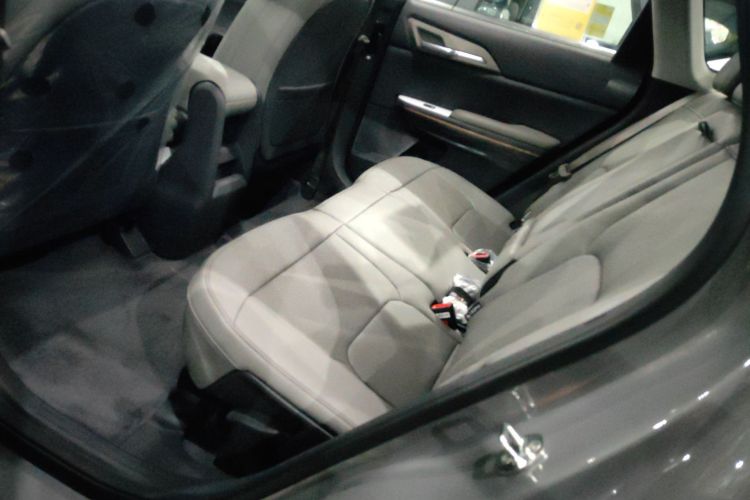 起亚 起亚EV5 2025 汽车图片 #17