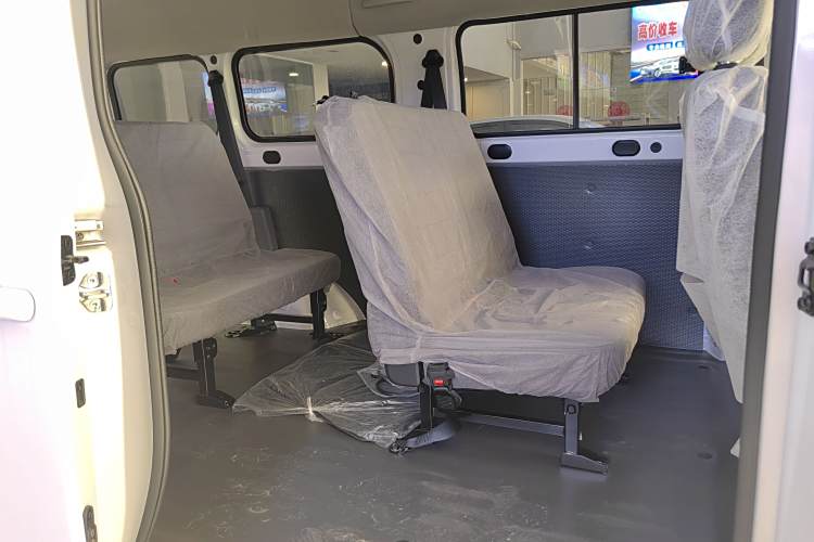 五菱汽车 五菱扬光电卡 2025 汽车图片 #17