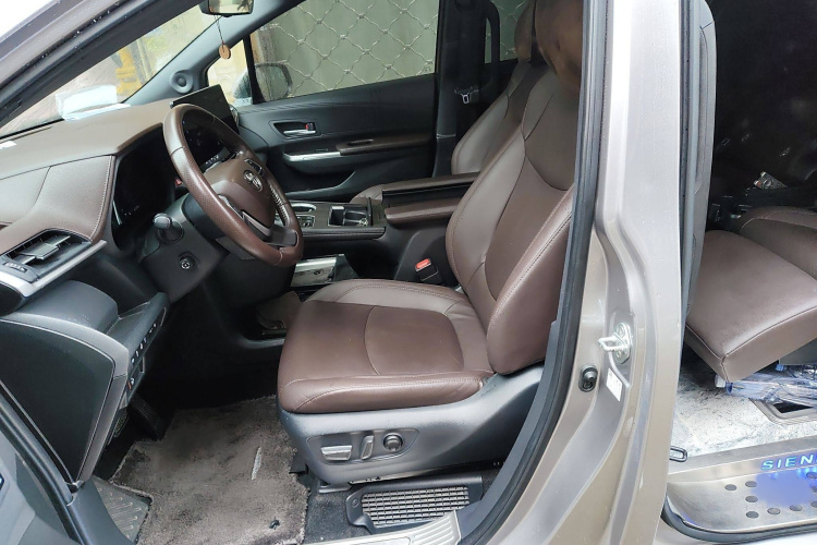 丰田 赛那SIENNA 2022 汽车图片 #17