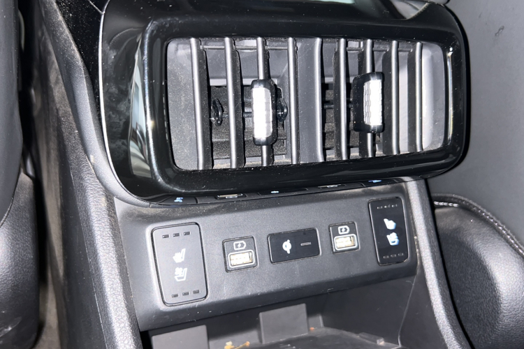 Hyundai Custo 2022 #17 Hyundai Custo 2022 car image #17