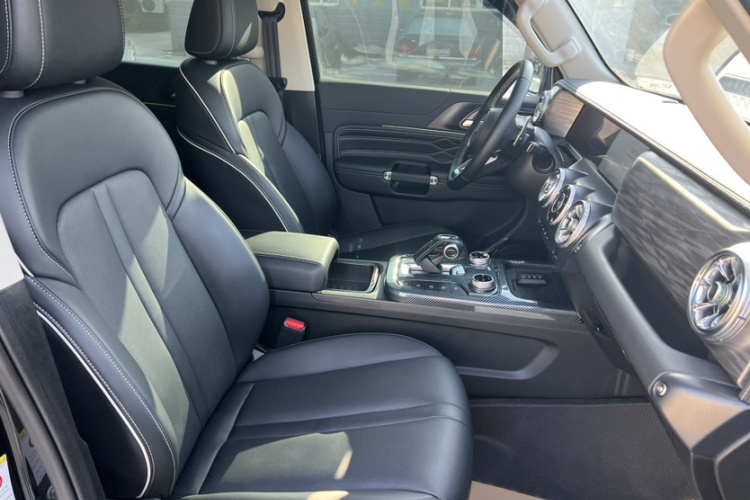 Tank 300 New Energy 2024 #17 Tank 300 New Energy 2024 immagine di auto #17