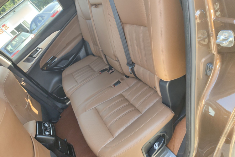 Changan CS95 2017 #17 Changan CS95 2017 car image #17