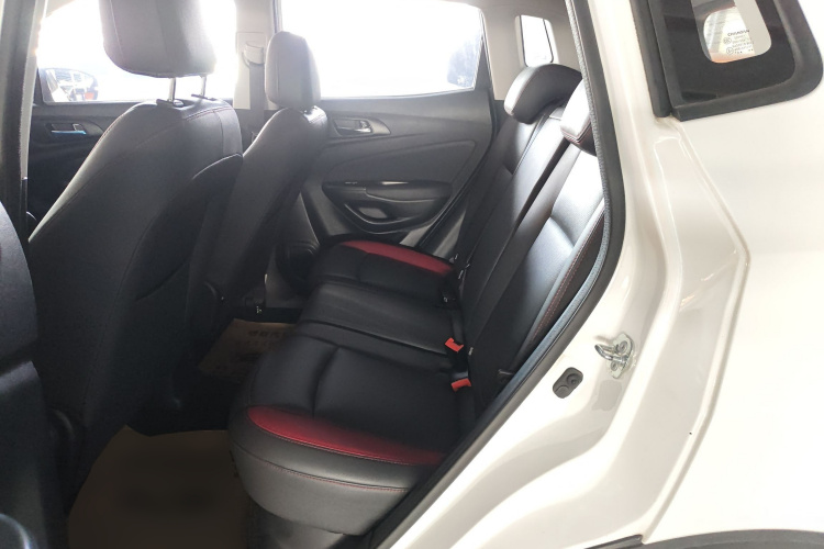 Changan CS15 EV 2017 car image #17