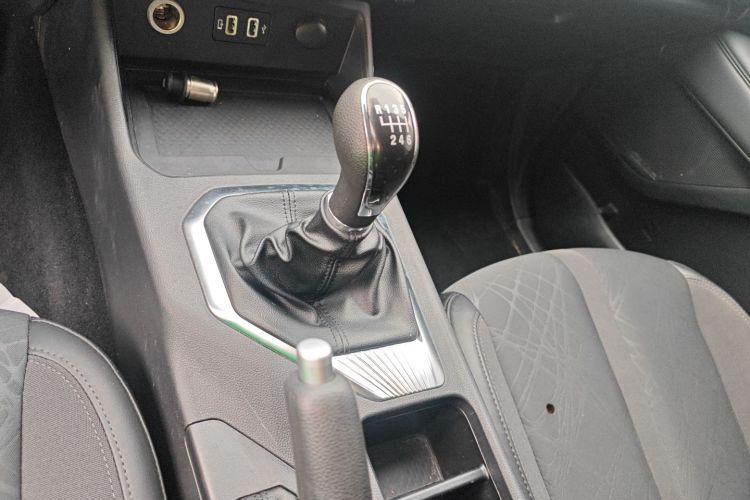 Great Wall Jingang Pao 2022 car image #17