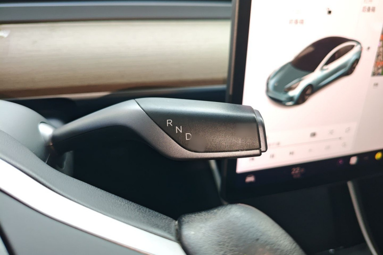 特斯拉 Model 3(进口) 2019 汽车图片 #17