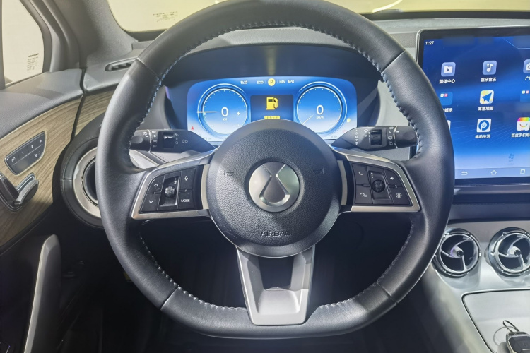 Denza X 2022 image de voiture #17