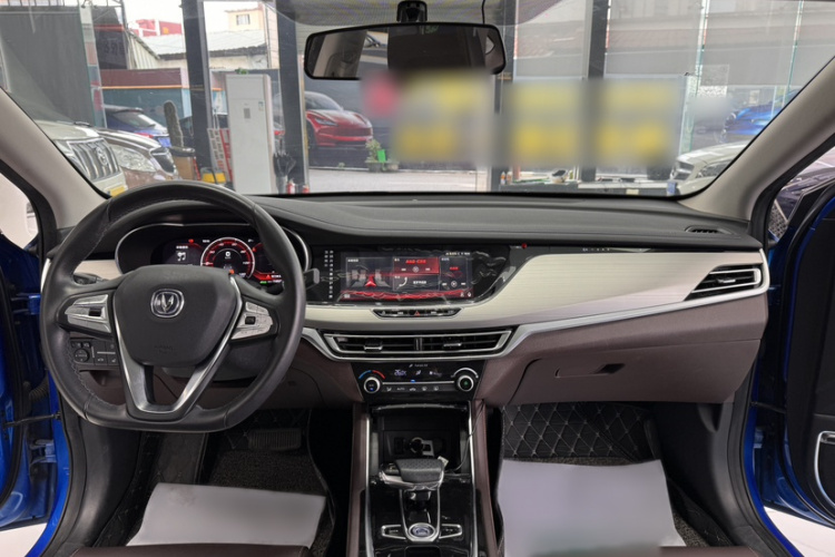 Changan Eado EV 2019 image de voiture #17