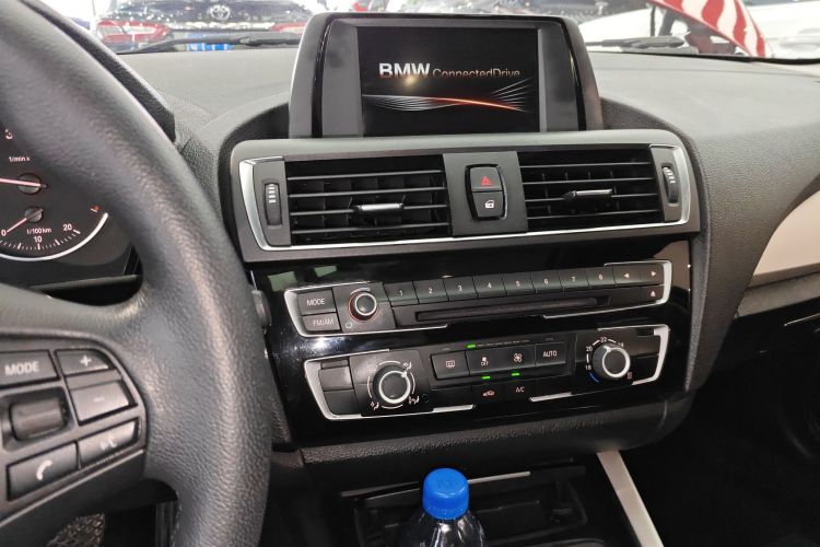 BMW 1 Series (Imported) 2016 #17 BMW 1 Series (Imported) 2016 immagine di auto #17