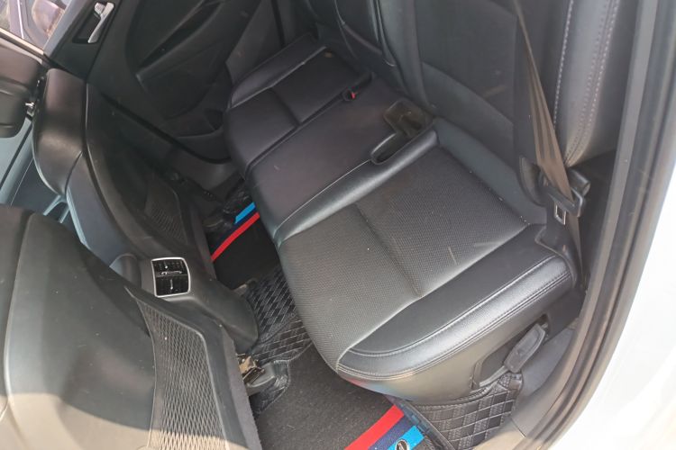 Hyundai Tucson (Imported) 2018 immagine di auto #17