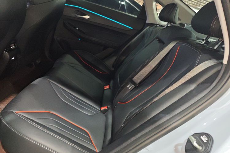 GEELY Binray 2025 car image #17