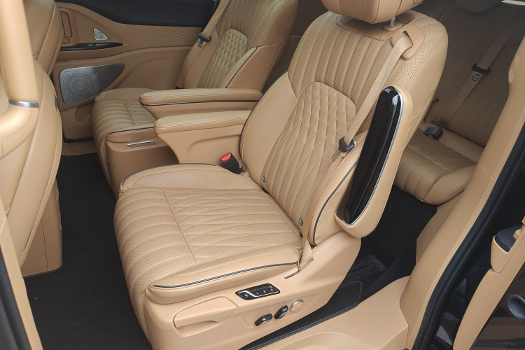 岚图汽车 岚图梦想家 2022 汽车图片 #17