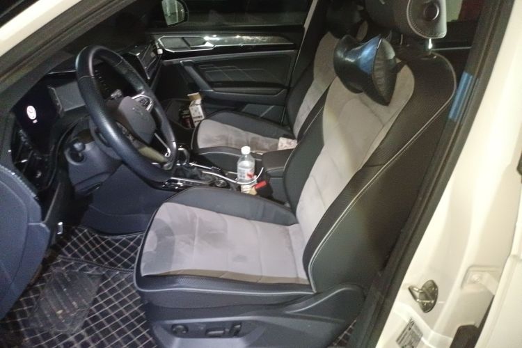 Volkswagen Tayron X 2021 #17 Volkswagen Tayron X 2021 car image #17