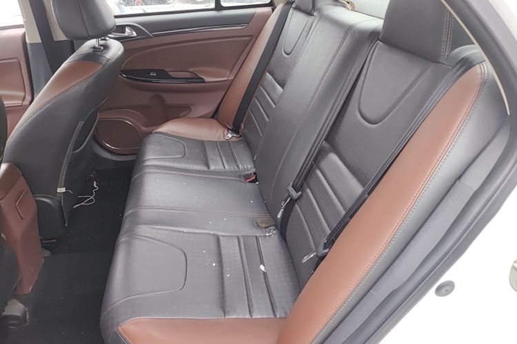 BYD SuRui 2017 car image #17