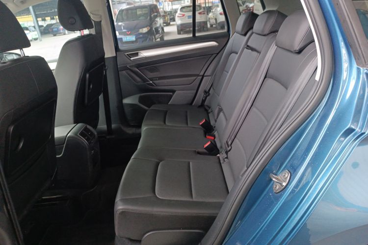 Volkswagen Golf Sportsvan 2019 image de voiture #17