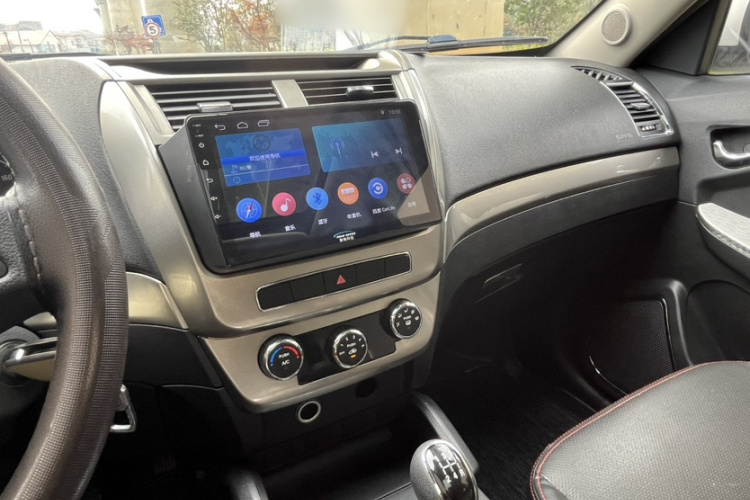 GEELY GX7 2016 car image #17