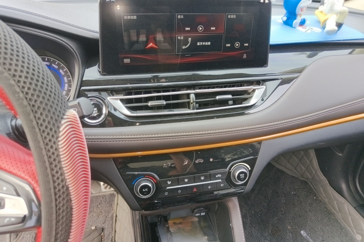 Changan Eado DT 2019 #17 Changan Eado DT 2019 car image #17