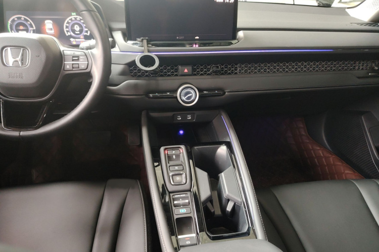 Honda Accord New Energy 2024 car image #17