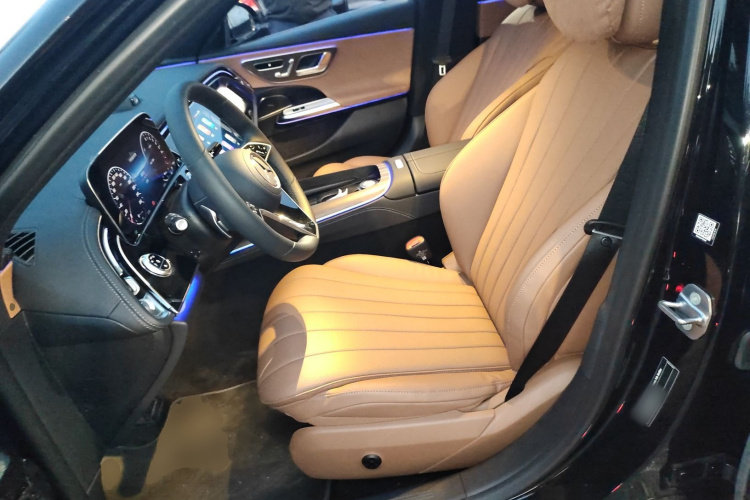 Mercedes-Benz E Class New Energy 2025 immagine di auto #17